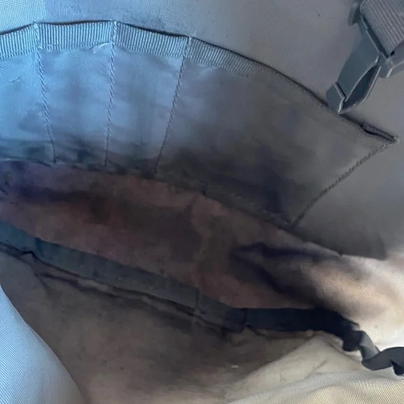 JanSport Big Student Art aPrint Backpack leather bottom. Large pockets - Picture 10 of 10